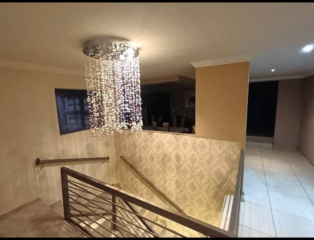 4 BEDROOM HOUSE FOR SALE IN VISTA PARK